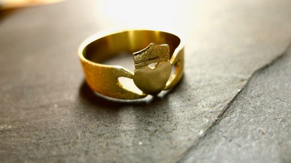21st Century Irish Claddagh Ring | Irish Jewellery
