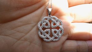 Reversible Father Daughter Celtic Knot Pendant-929